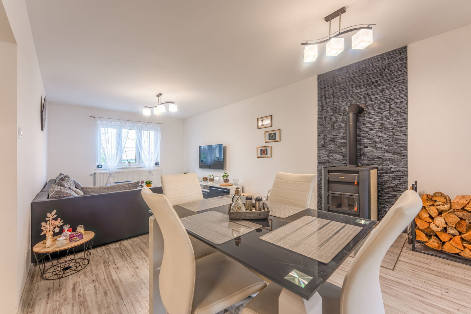 Prodej domu 230 m² s pozemkem 1 249 m² — photo 4