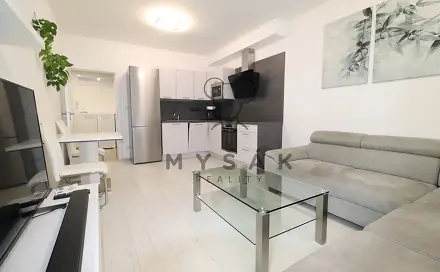 Pronájem bytu 2+kk 50 m², J. Š. Baara, České Budějovice - České Budějovice 3