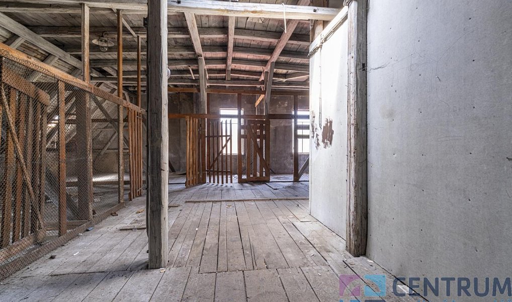 Prodej domu 1 578 m² s pozemkem 6 942 m², Jablonec nad Nisou – náhled fotky 24