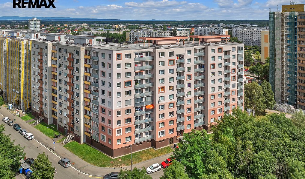 Prodej bytu 3+1 95 m², Hradec Králové – náhled fotky 27