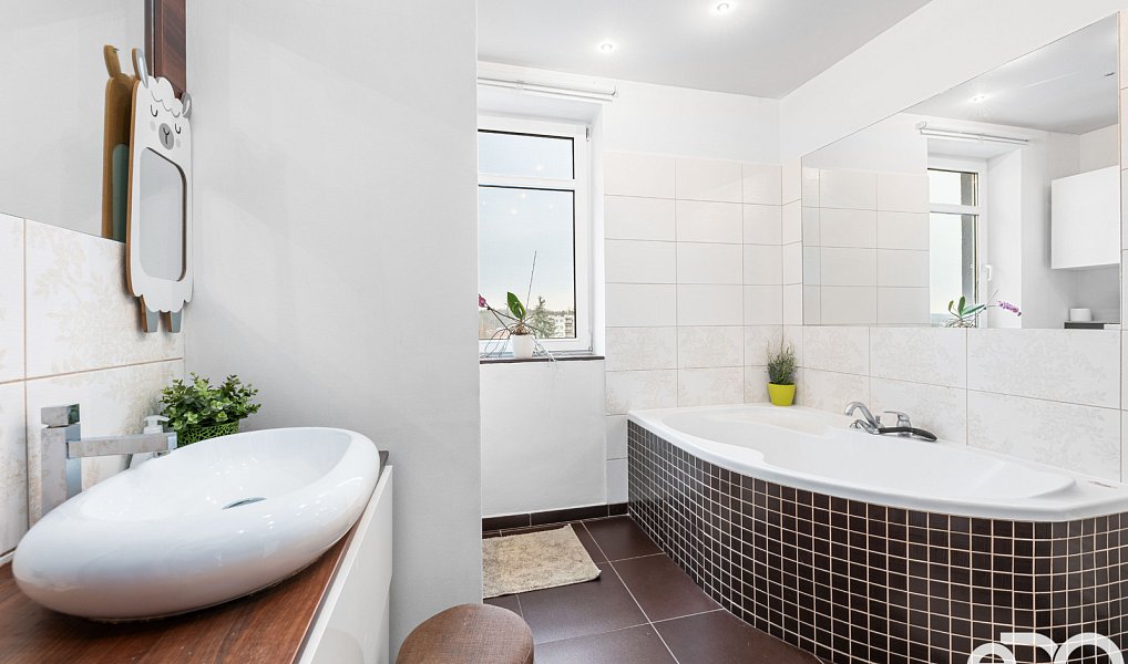 Prodej bytu 3+kk 110 m², Hradec Králové – náhled fotky 17