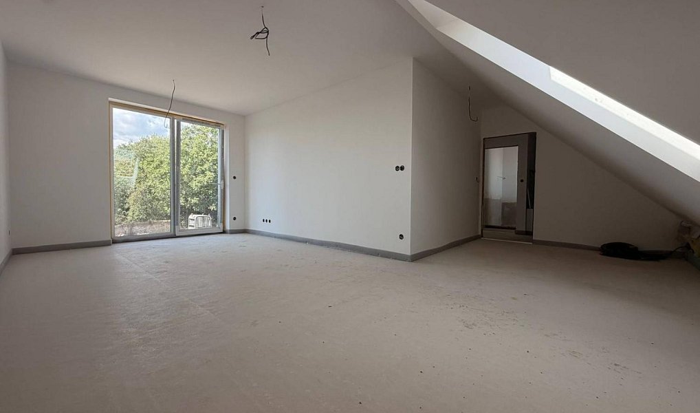 Prodej bytu 2+kk 56 m², Rousínov – fotka 1 z 12