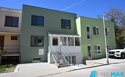 Pronájem bytu 3+kk 75 m²