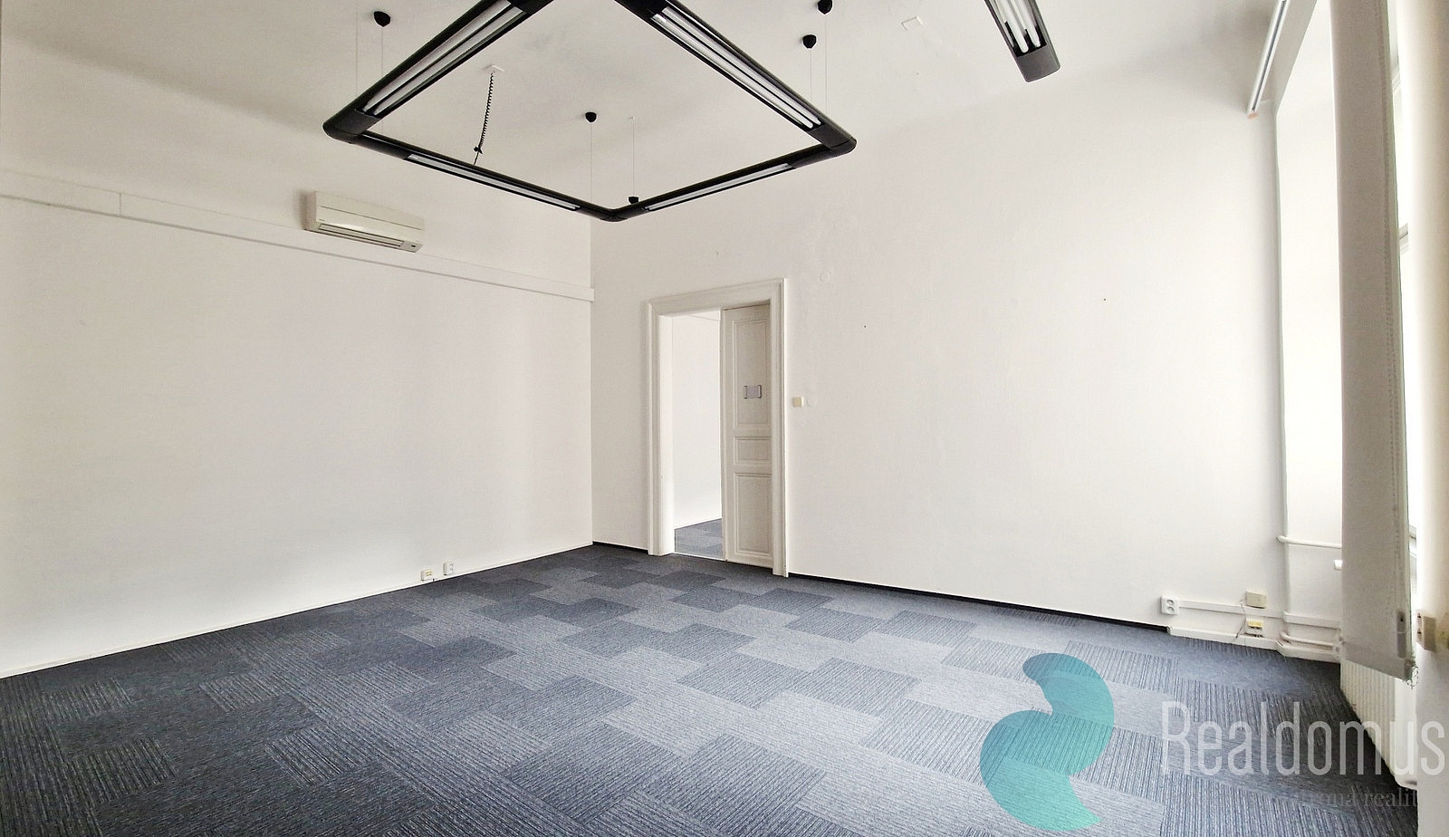 Pronájem kanceláře 94 m² — photo 5