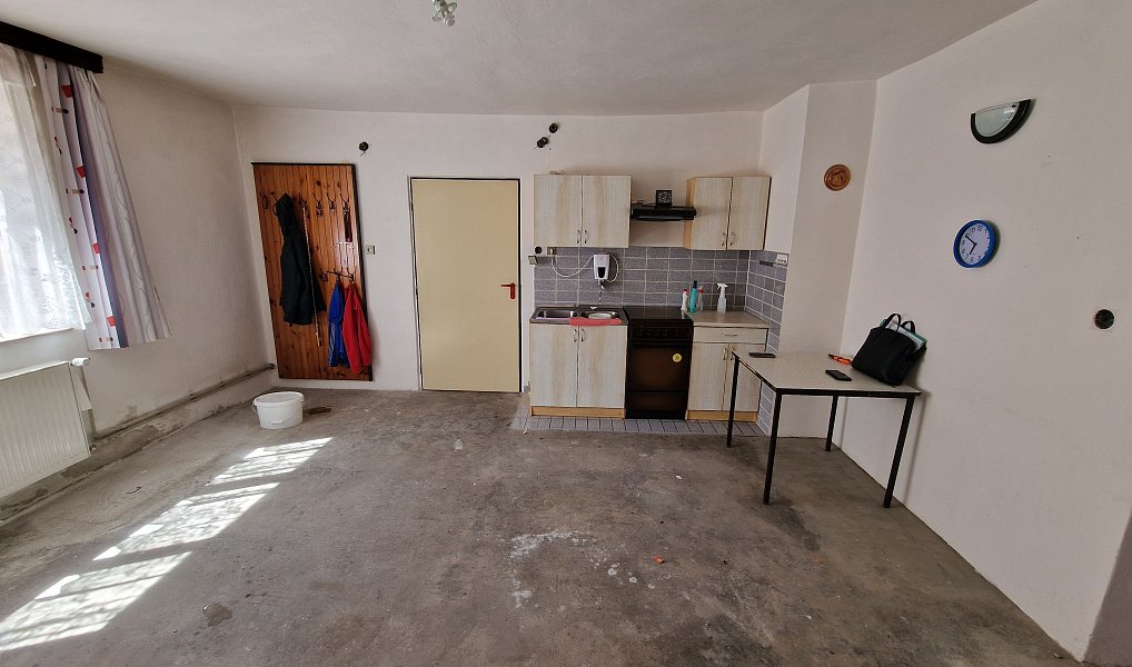 Prodej domu 425 m² s pozemkem 384 m², Krásno – náhled fotky 10