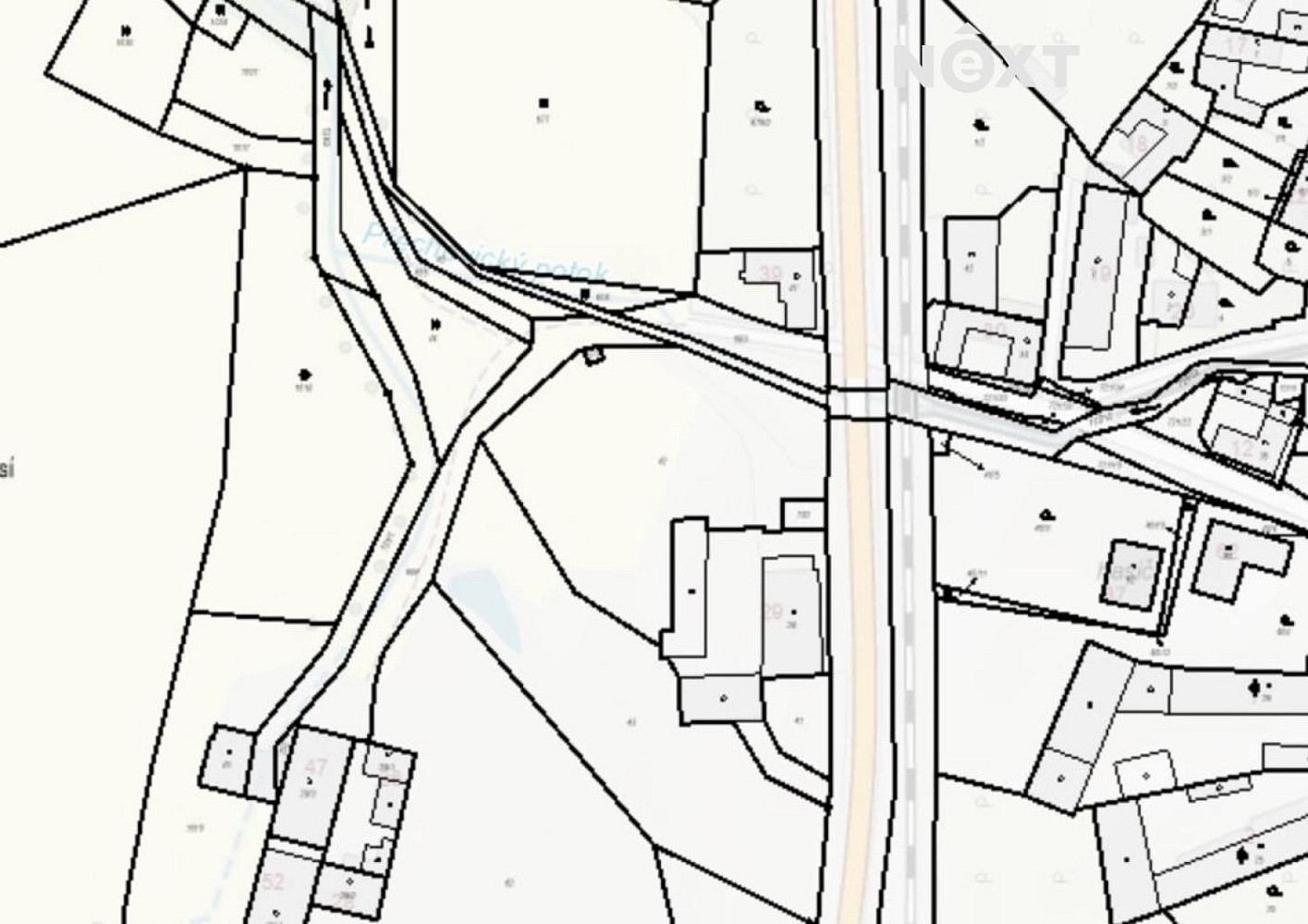 Pronájem komerčního pozemku 700 m² — photo 2
