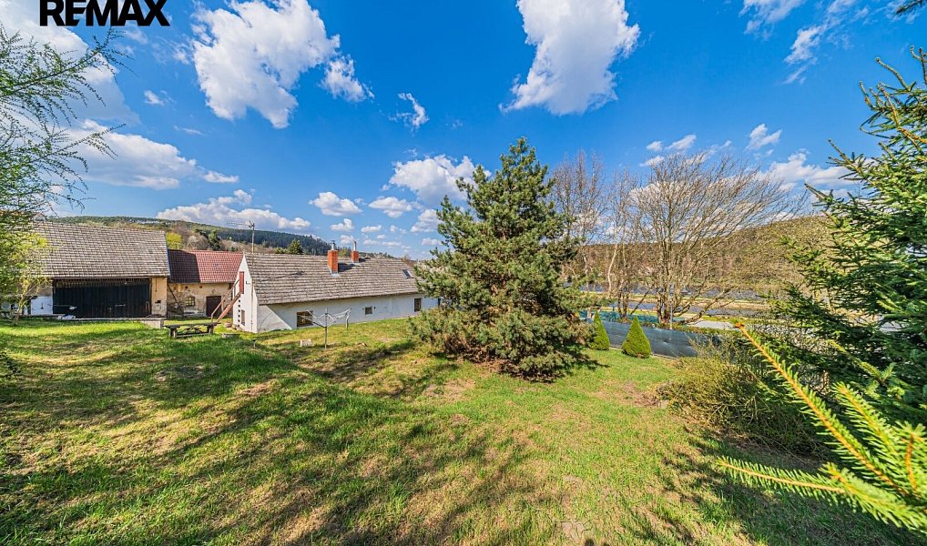 Prodej domu 363 m² s pozemkem 1 345 m², Kamýk nad Vltavou – náhled fotky 5