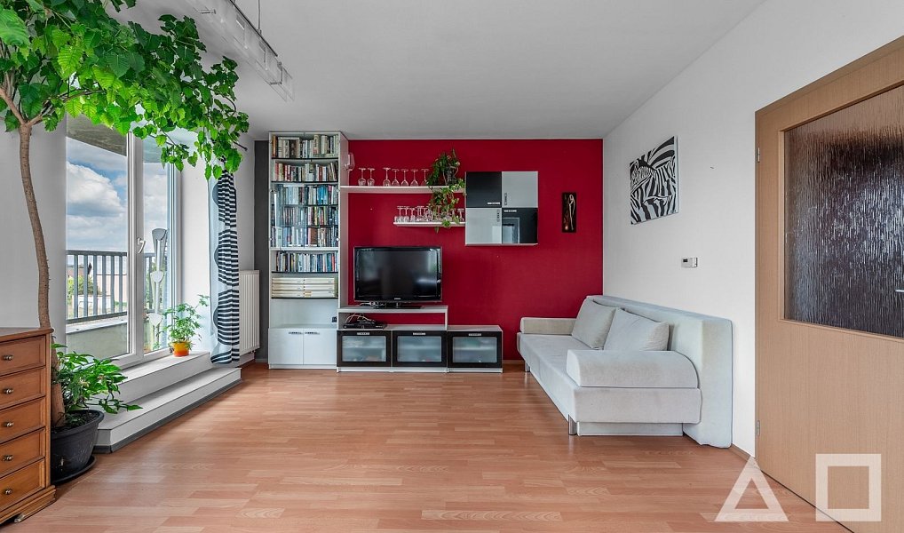 Prodej bytu 3+kk 66 m², Praha – náhled fotky 3