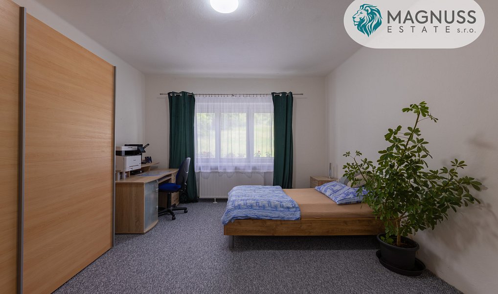 Prodej domu 297 m² s pozemkem 2 112 m², Hranice – náhled fotky 14