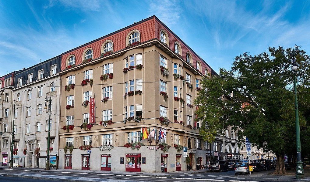 Pronájem bytu 4+kk 190 m², Praha – náhled fotky 15