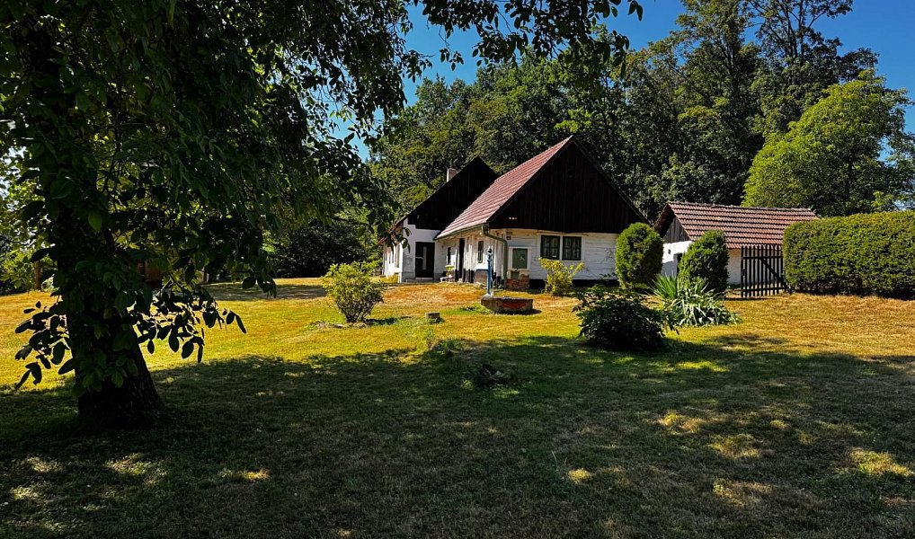 Pronájem chaty/chalupy 80 m² s pozemkem 7 400 m², Ondřejov – fotka 1 z 50