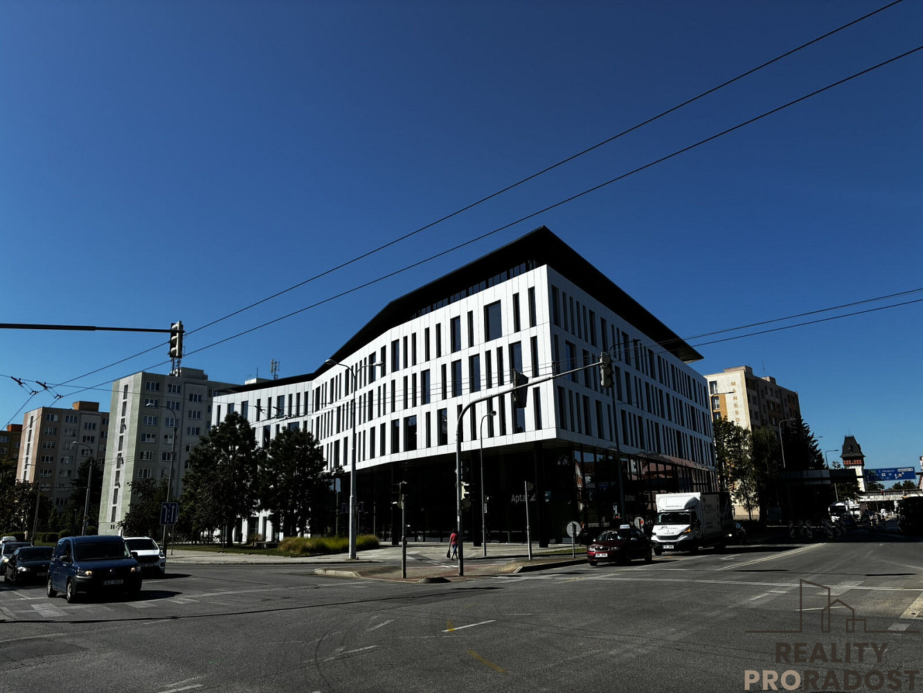 Pronájem kanceláře 30 m² – fotografie 2
