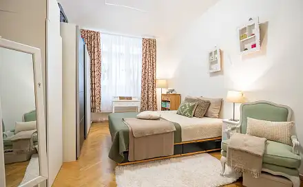 Prodej bytu 3+1 88 m², Lesnická, Praha 5 - Smíchov