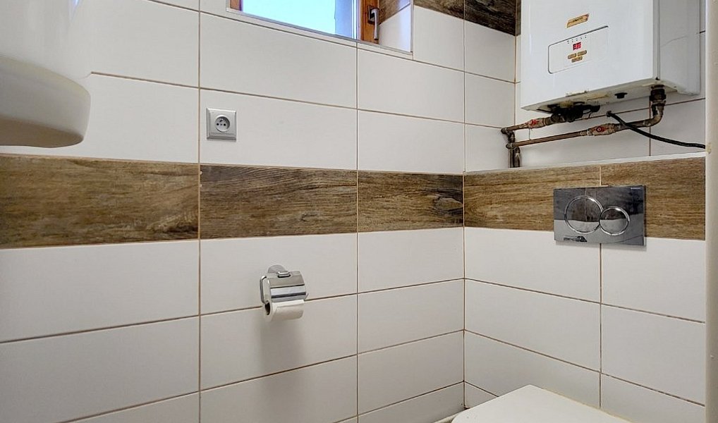 Prodej domu 105 m² s pozemkem 2 023 m², Kožušice – náhled fotky 13
