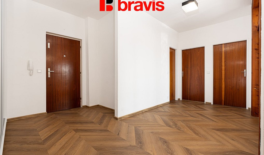 Pronájem bytu 4+1 147 m², Brno – náhled fotky 8