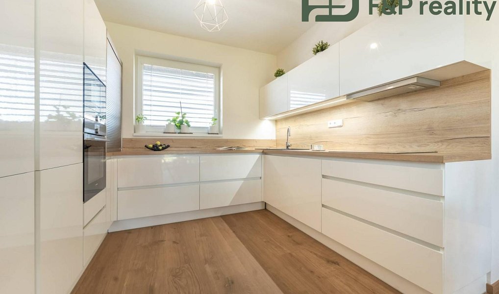 Prodej domu 97 m² s pozemkem 300 m², Miskovice – náhled fotky 6