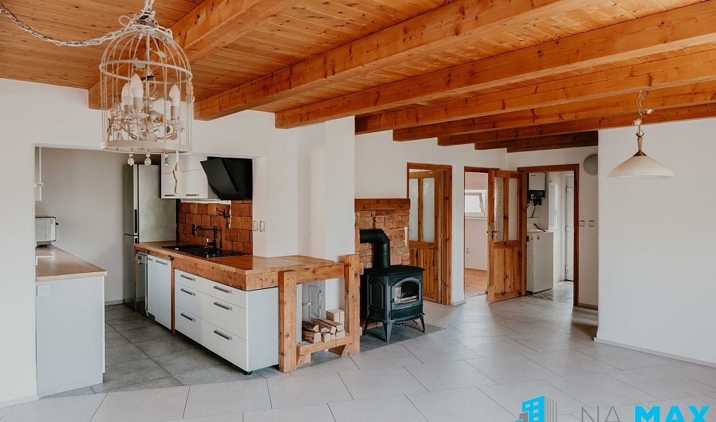 Prodej domu 81 m² s pozemkem 812 m², Vlasatice – náhled fotky 10