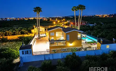 Prodej domu 500 m² s pozemkem 10 000 m², Orihuela, Španělsko
