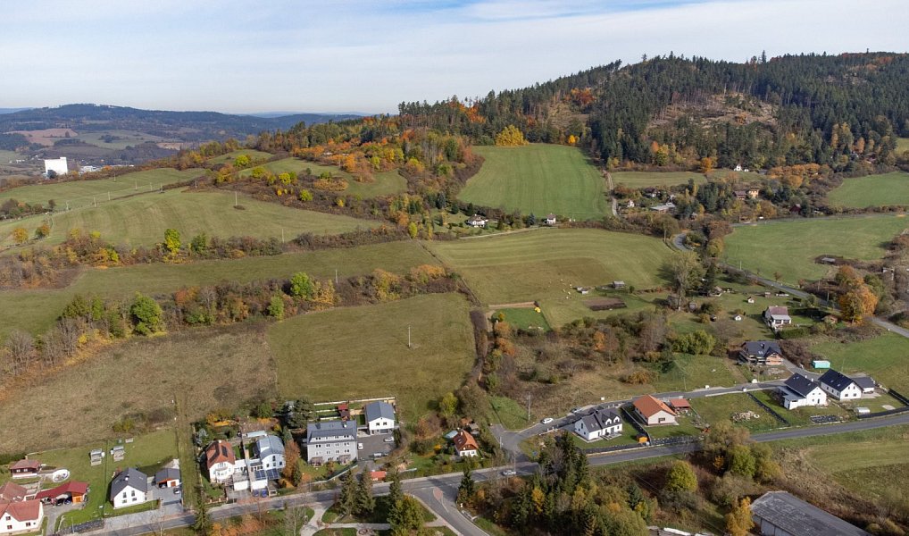 Prodej stavebního pozemku 839 m², Sušice – náhled fotky 10