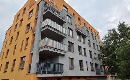 Prodej bytu 3+kk 78 m², Dubové návrší, Pardubice - Studánka