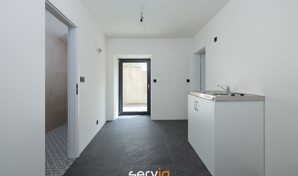 Prodej komerčního objektu (jiného typu) 29 m², Staré Město – náhled fotky 4