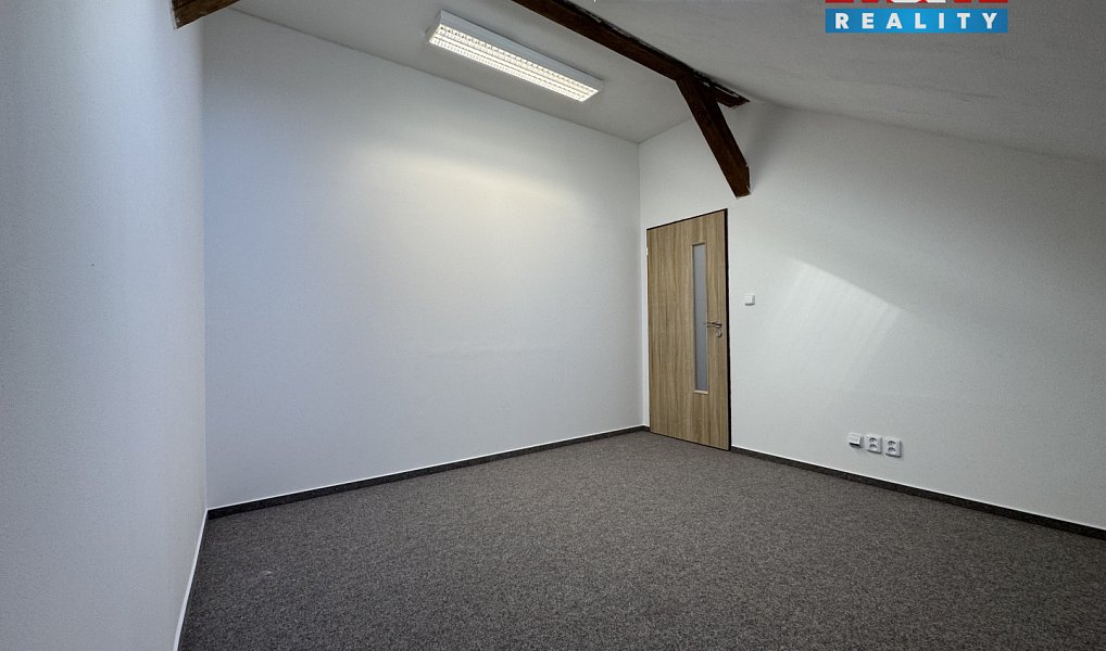 Pronájem kanceláře 34 m², Bechyně – náhled fotky 14