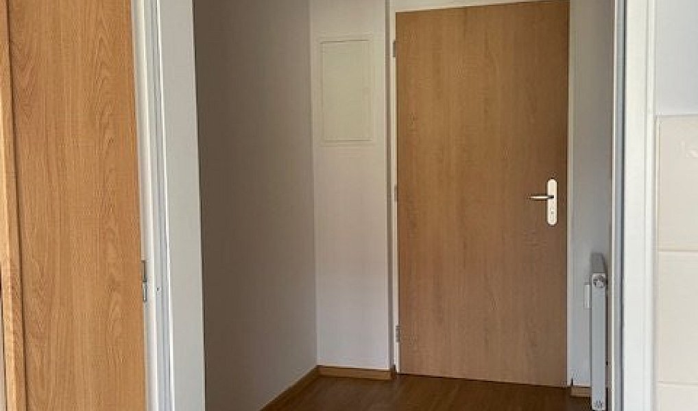Pronájem bytu 1+kk 33 m², Pardubice – náhled fotky 9