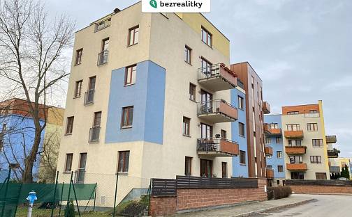 Prodej bytu 3+kk 58 m², Vladycká, Praha 10 - Hostivař