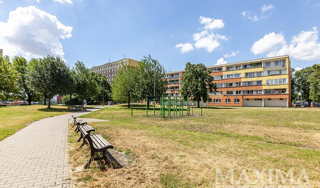 Prodej bytu 3+1 60 m², Kladno – náhled fotky 27