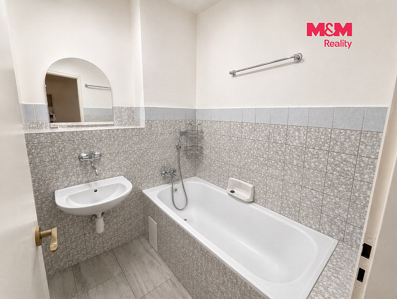 Pronájem bytu 2+1 68 m² – fotografie 5