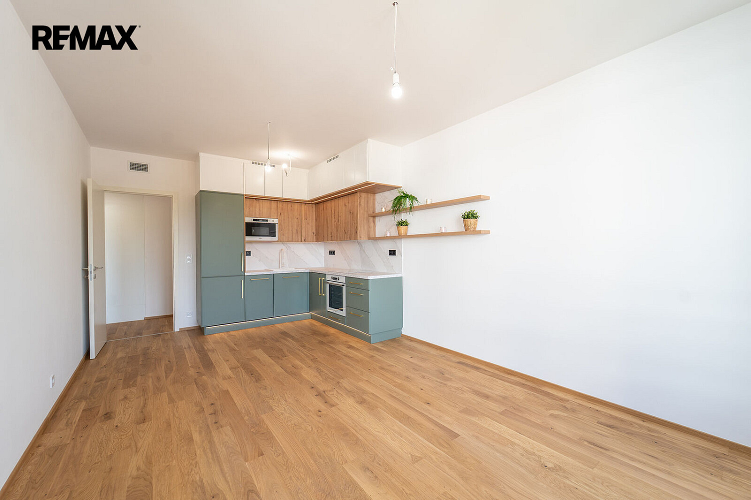 Pronájem bytu 2+kk 54 m² – fotografie 2