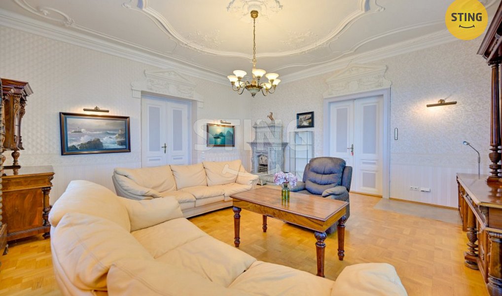 Prodej domu 700 m² s pozemkem 3 228 m², Luže – náhled fotky 29
