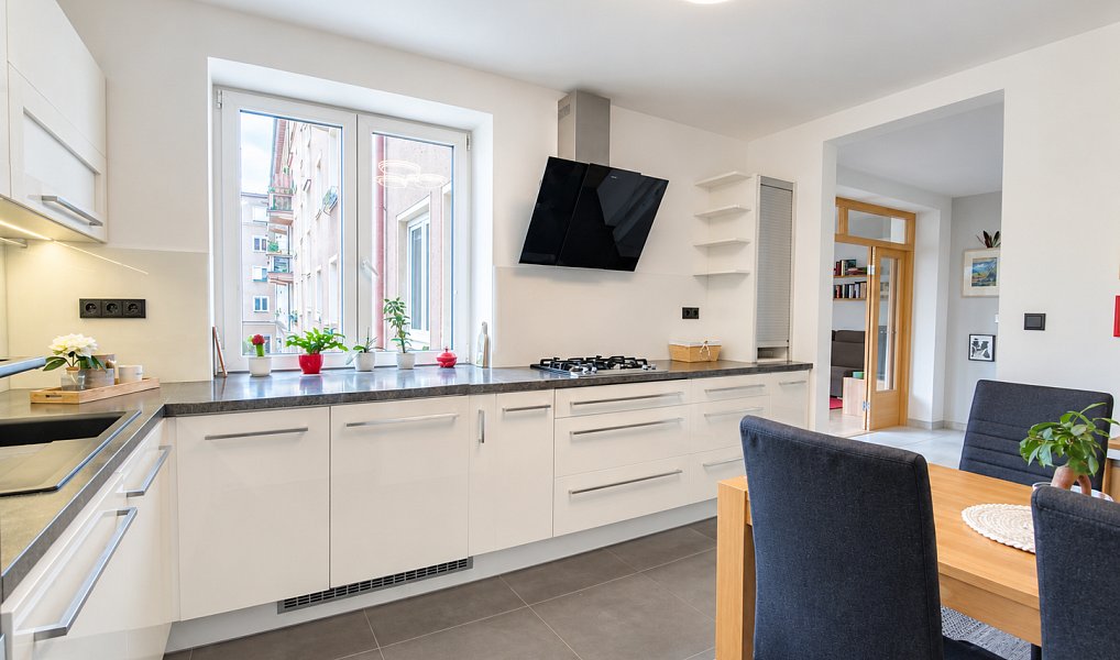 Pronájem bytu 3+1 109 m², Ostrava – náhled fotky 2
