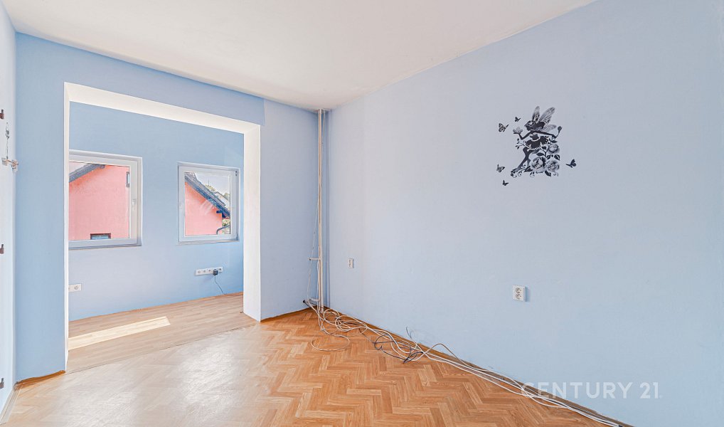 Prodej domu 128 m² s pozemkem 1 943 m², Ženklava – náhled fotky 9