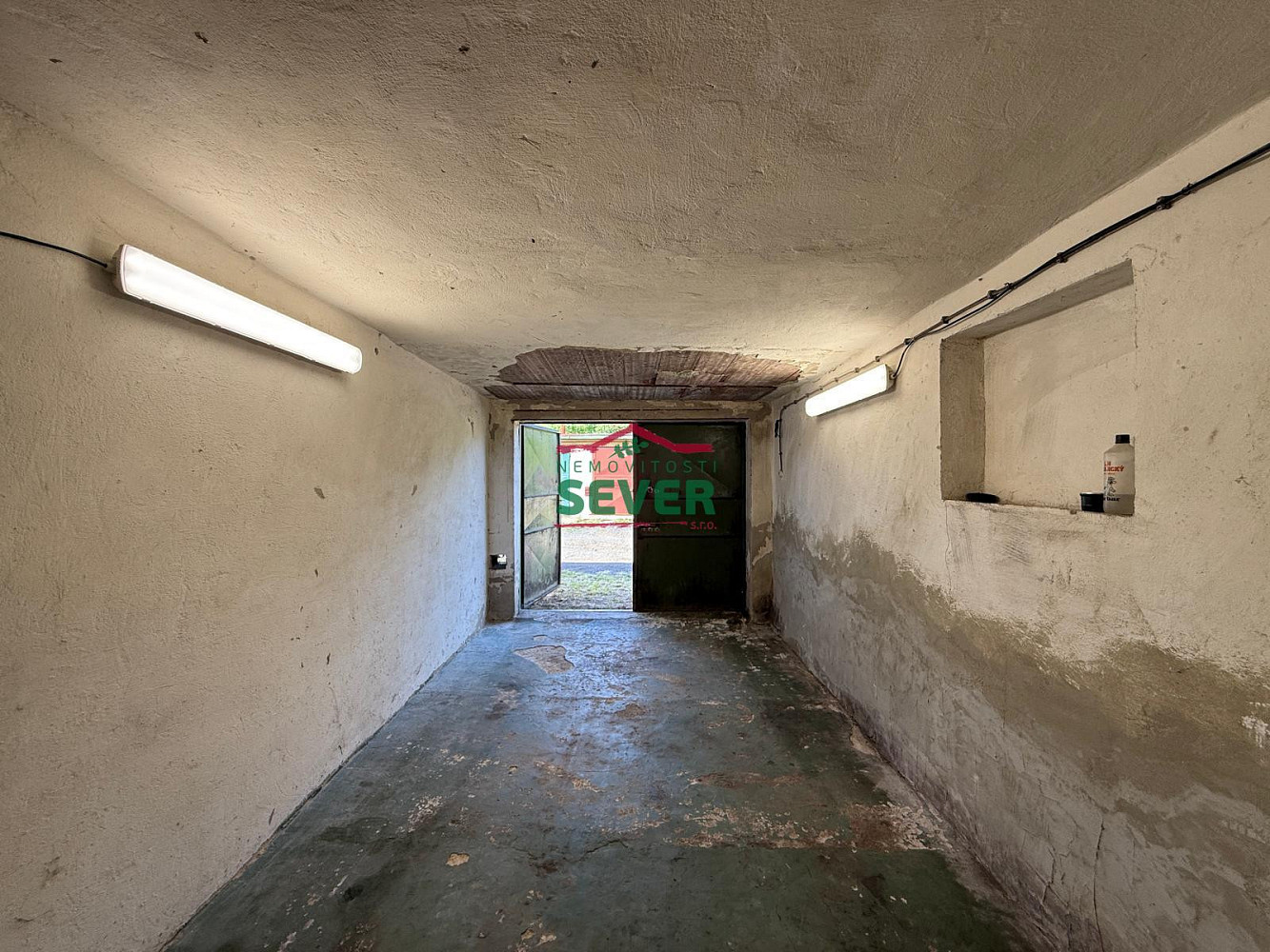 Prodej, garáž dv, chomutov, ul. elišky krásnohorské — photo 2