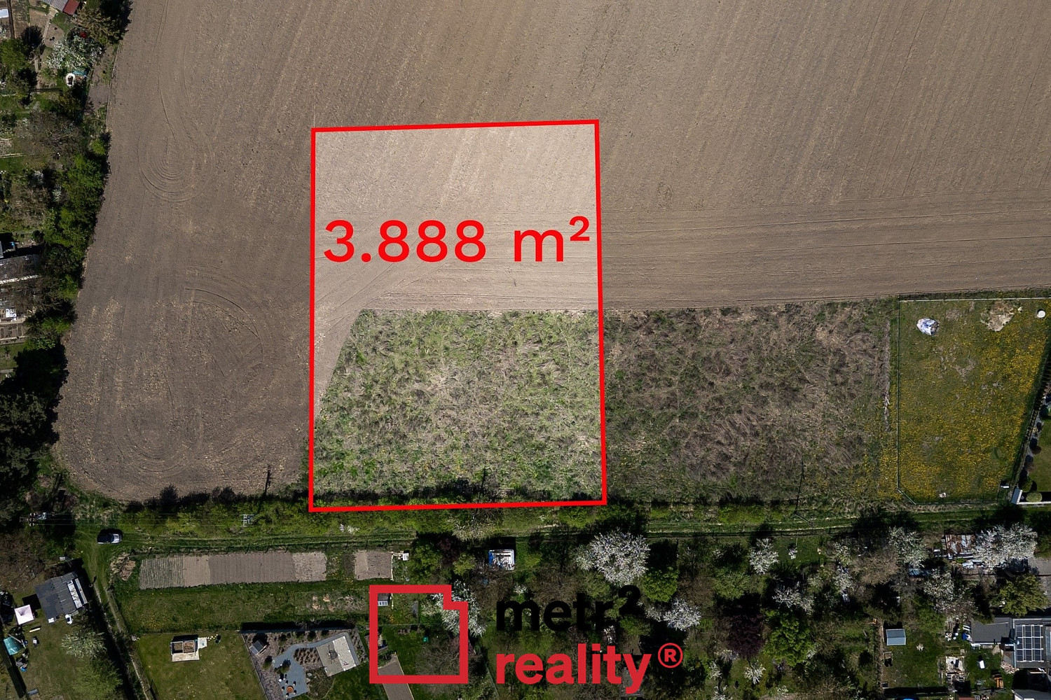 Prodej stavebního pozemku 3 888 m² – fotografie 3