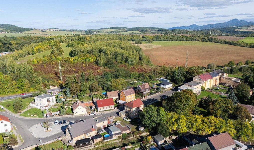Prodej domu 448 m² s pozemkem 448 m², Zabrušany – náhled fotky 8