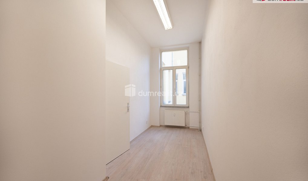 Pronájem kanceláře 10 m², České Budějovice – náhled fotky 5