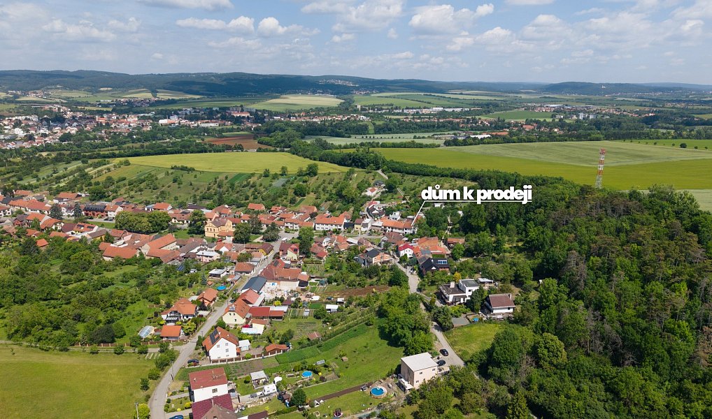Prodej domu 177 m² s pozemkem 187 m², Rousínov – náhled fotky 2