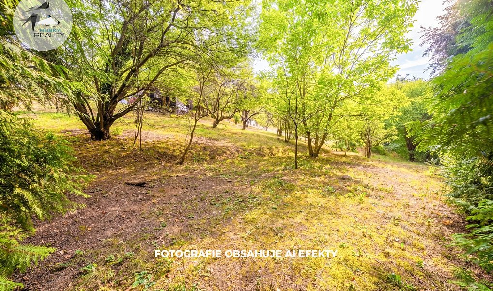 Prodej zahrady 829 m², Zlín – náhled fotky 3