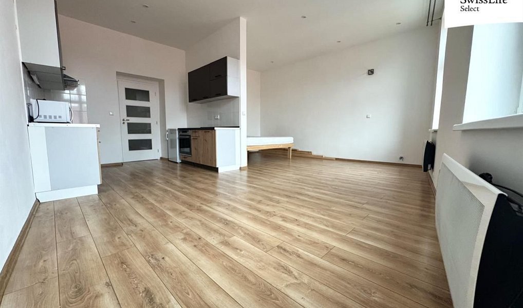 Pronájem bytu 1+1 41 m², Chomutov – náhled fotky 2