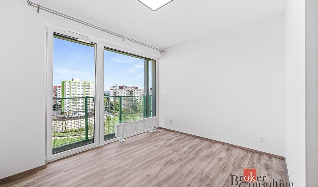 Pronájem bytu 2+kk 47 m², Plzeň – náhled fotky 3
