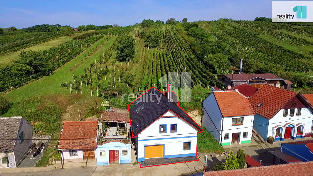 Prodej domu 183 m² s pozemkem 115 m² — photo 3