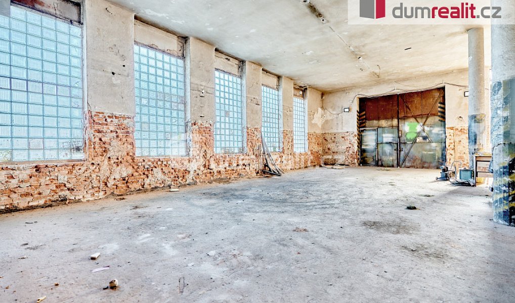 Prodej výrobních prostor 2 500 m², Štědrá – náhled fotky 20