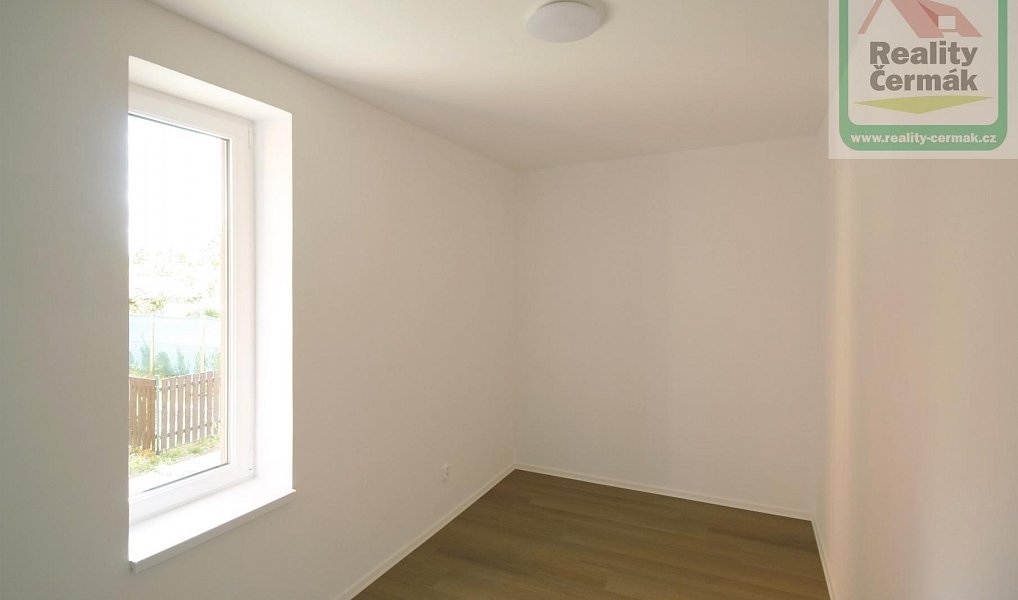 Pronájem bytu 3+kk 60 m², Holýšov – náhled fotky 8