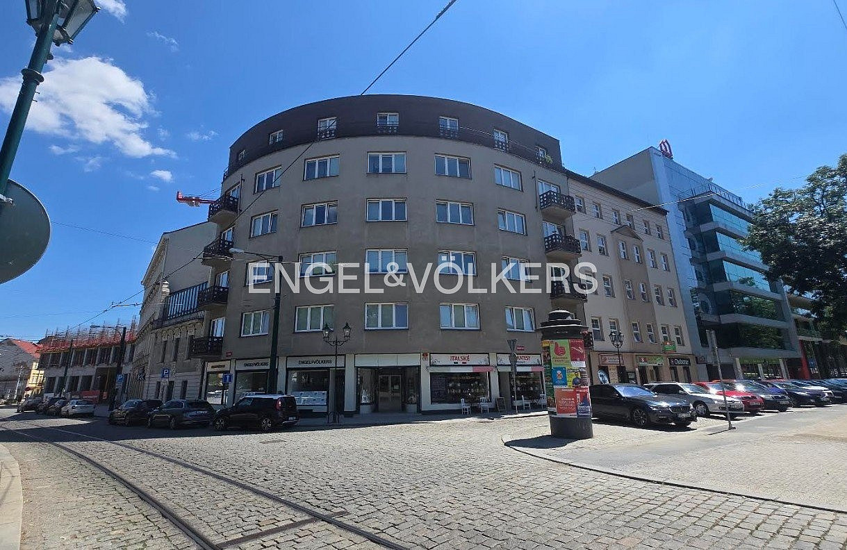 Pronájem skladovacích prostor 16 m²