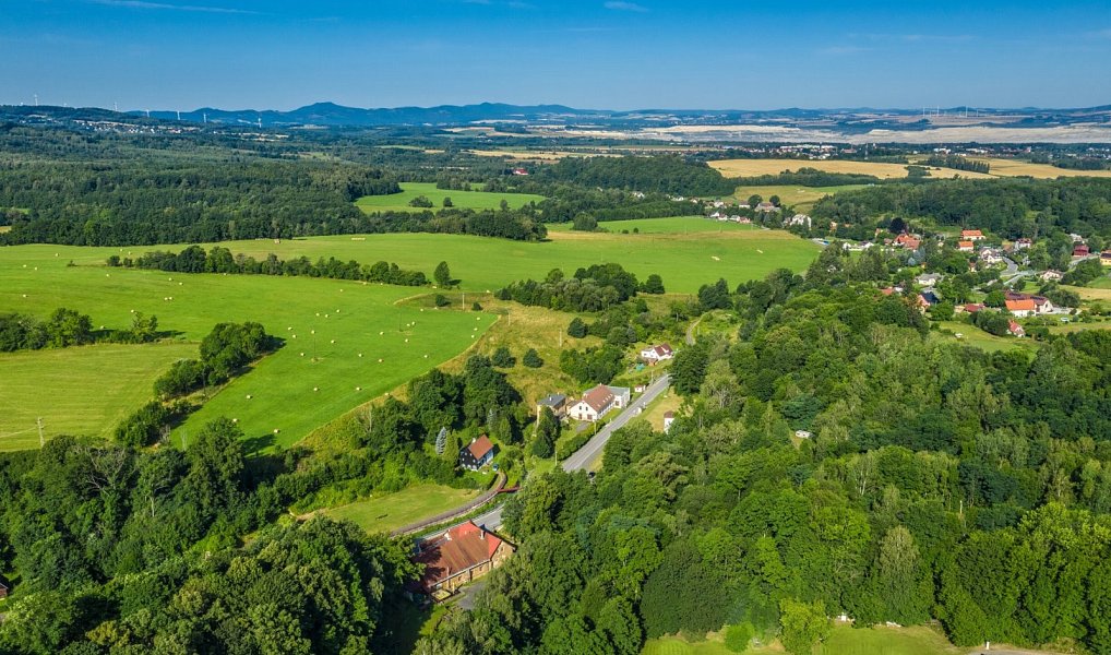 Prodej výrobních prostor 900 m², Heřmanice – náhled fotky 3