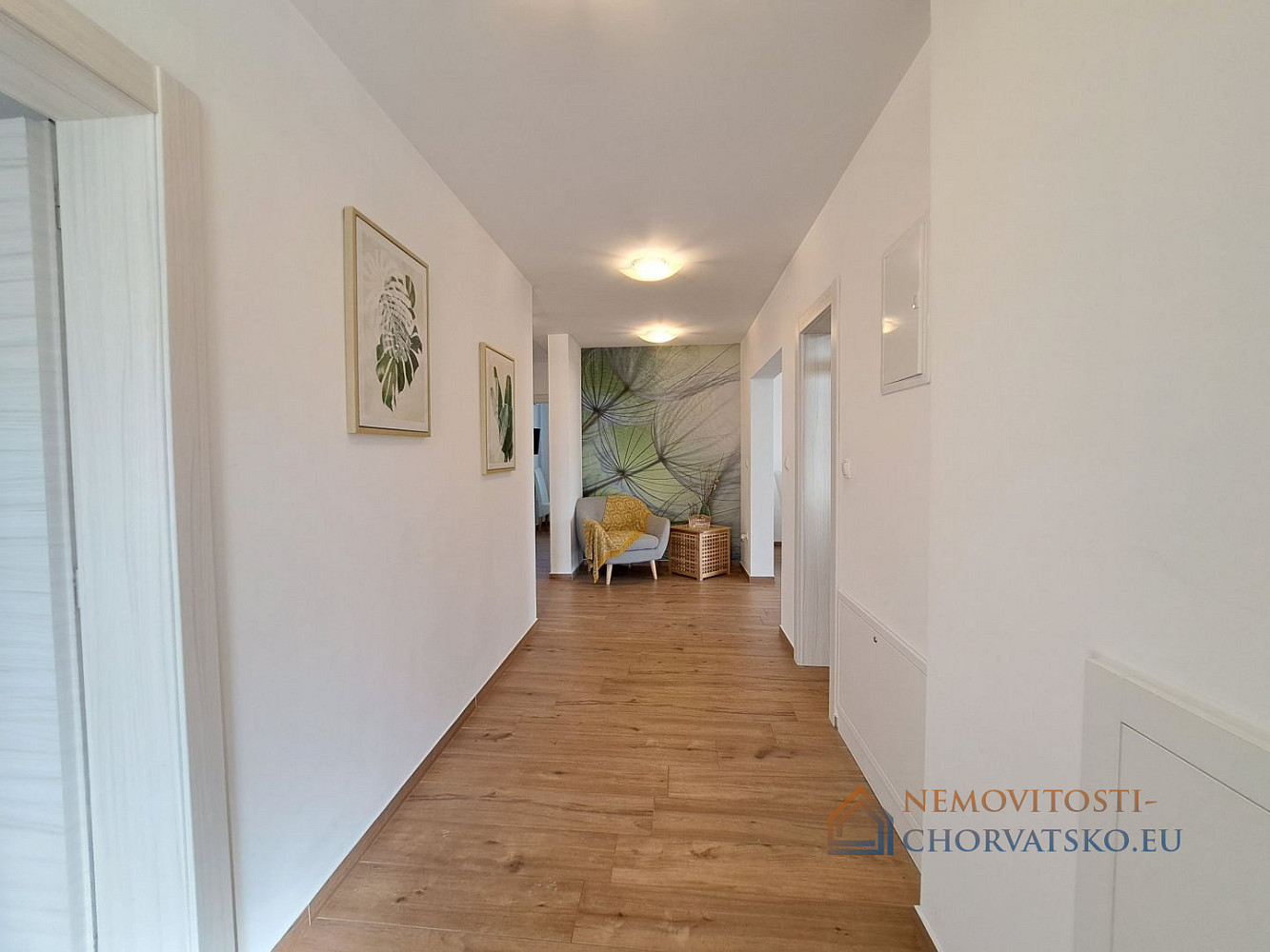 Pronájem domu 400 m² s pozemkem 1 500 m² - Widok 3