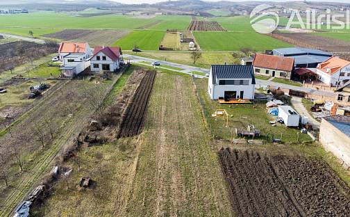 Prodej stavebního pozemku 800 m², Dolní Dunajovice, okres Břeclav
