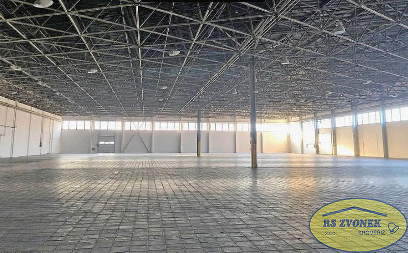 Pronájem skladovacích prostor 4 400 m² – fotografie 2